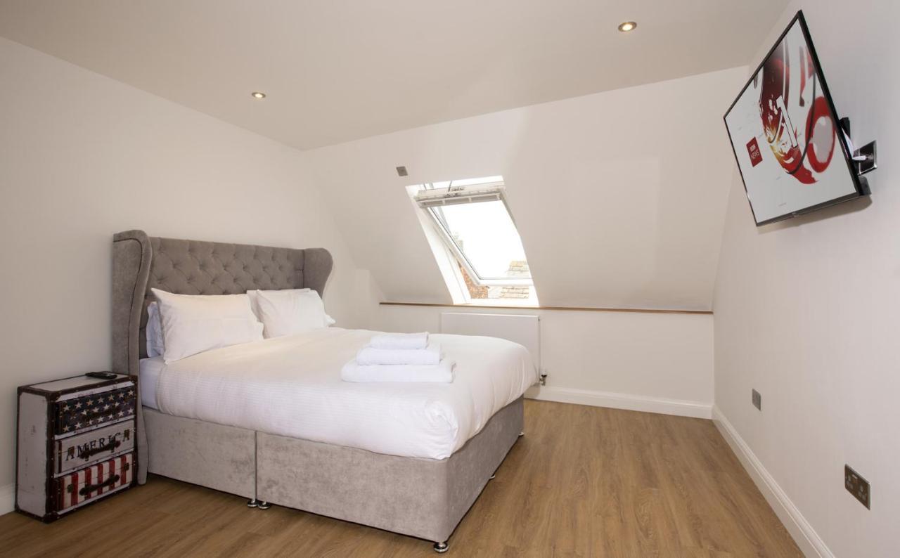 No 1 Wood Street Appartement Swindon Buitenkant foto