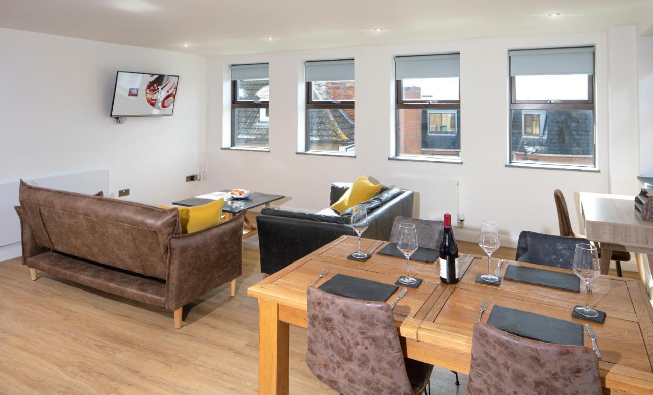 No 1 Wood Street Appartement Swindon Buitenkant foto