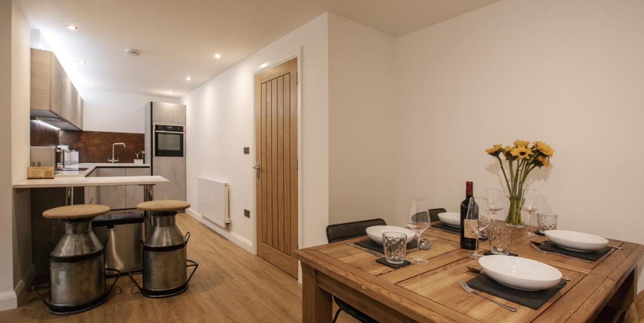 No 1 Wood Street Appartement Swindon Buitenkant foto