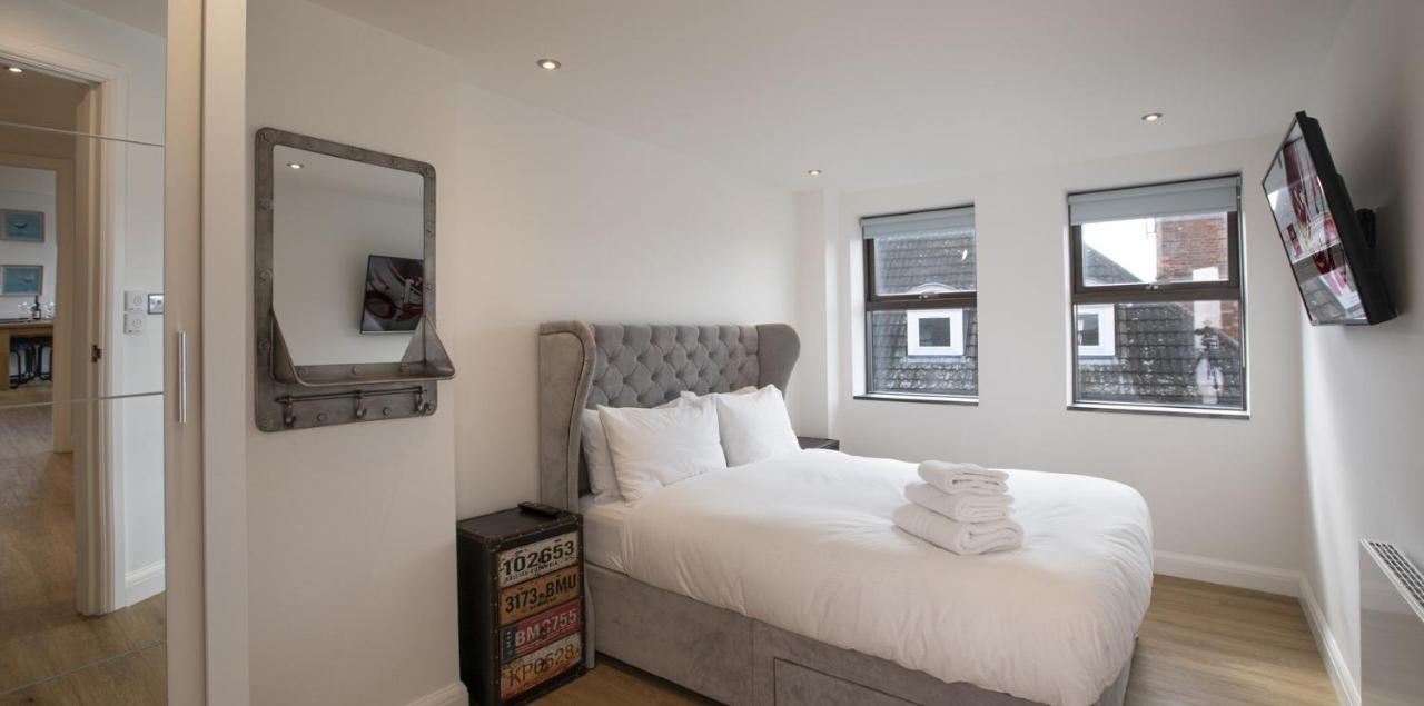 No 1 Wood Street Appartement Swindon Buitenkant foto